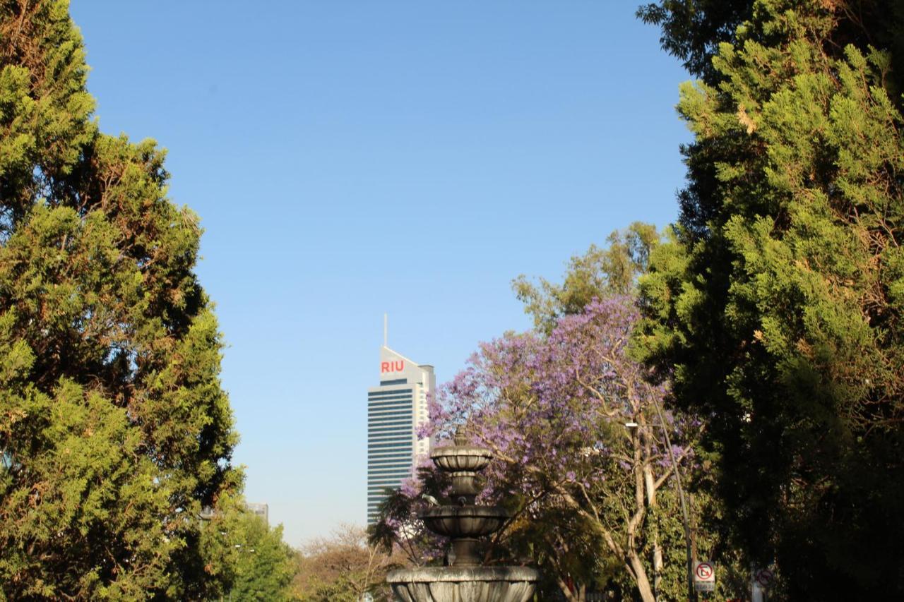 Chapalita, Suite Subterránea de dos pisos Guadalajara Exterior foto